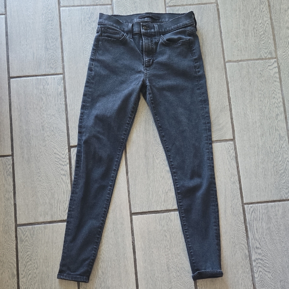 Joe’s Jeans The Icon Flawless Skinny Jeans – Size 26 – Black Wash WP622